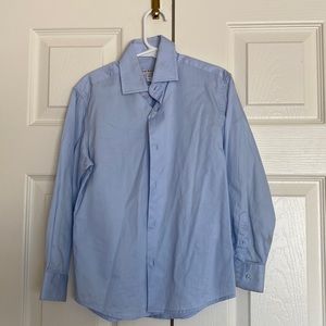 Blue dress shirt.